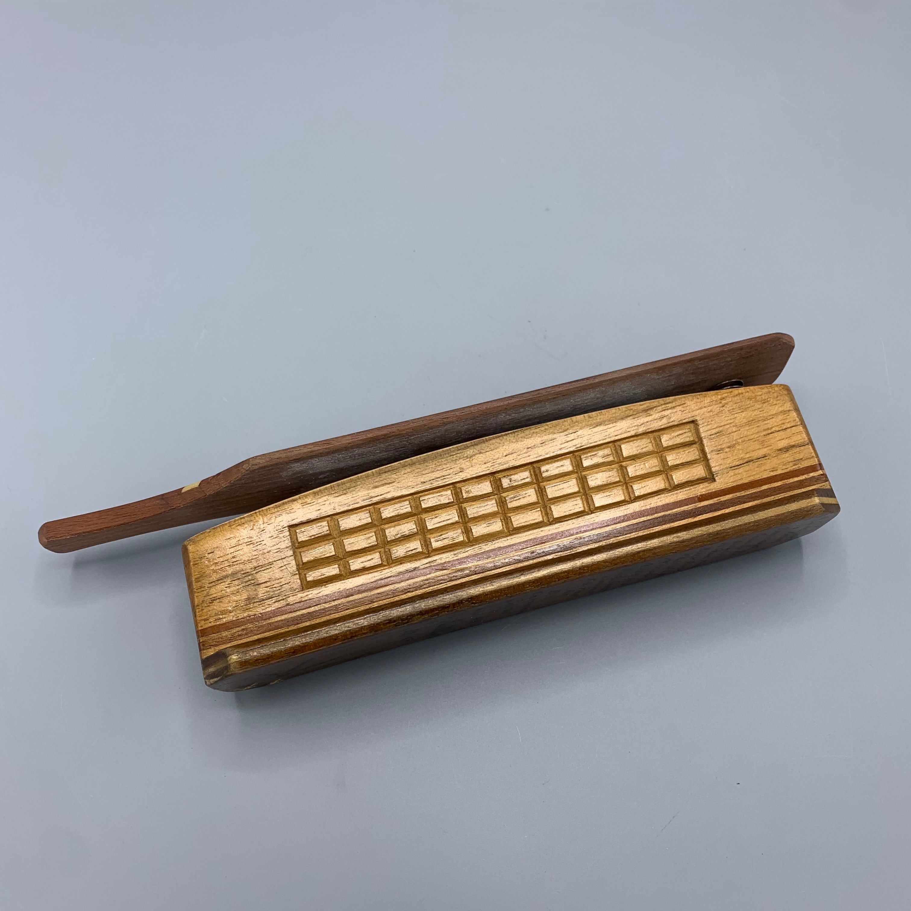 Neil Cost 1982 Box Call - No. 1012