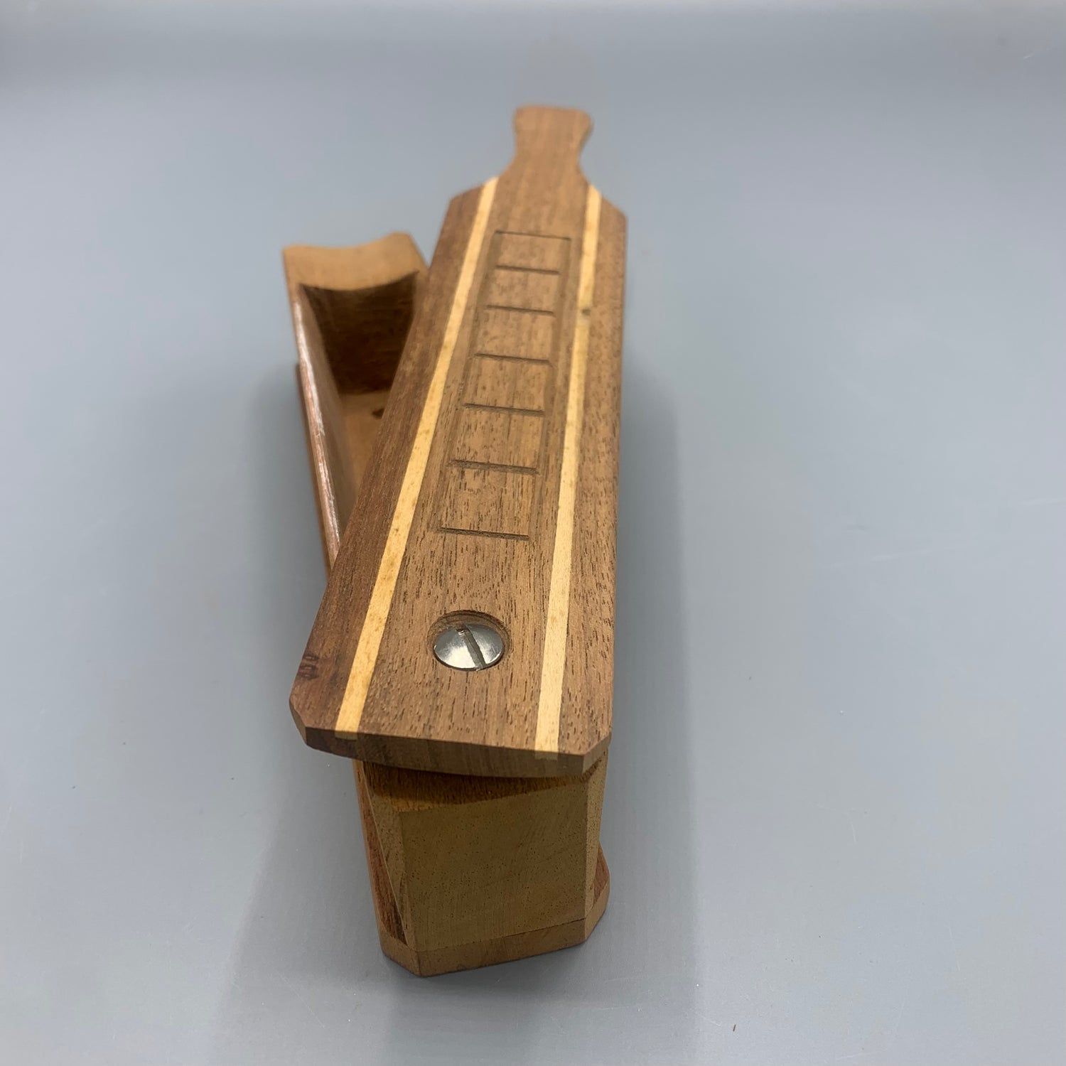 Neil Cost Box Call Made in 1976- Call No. 1042