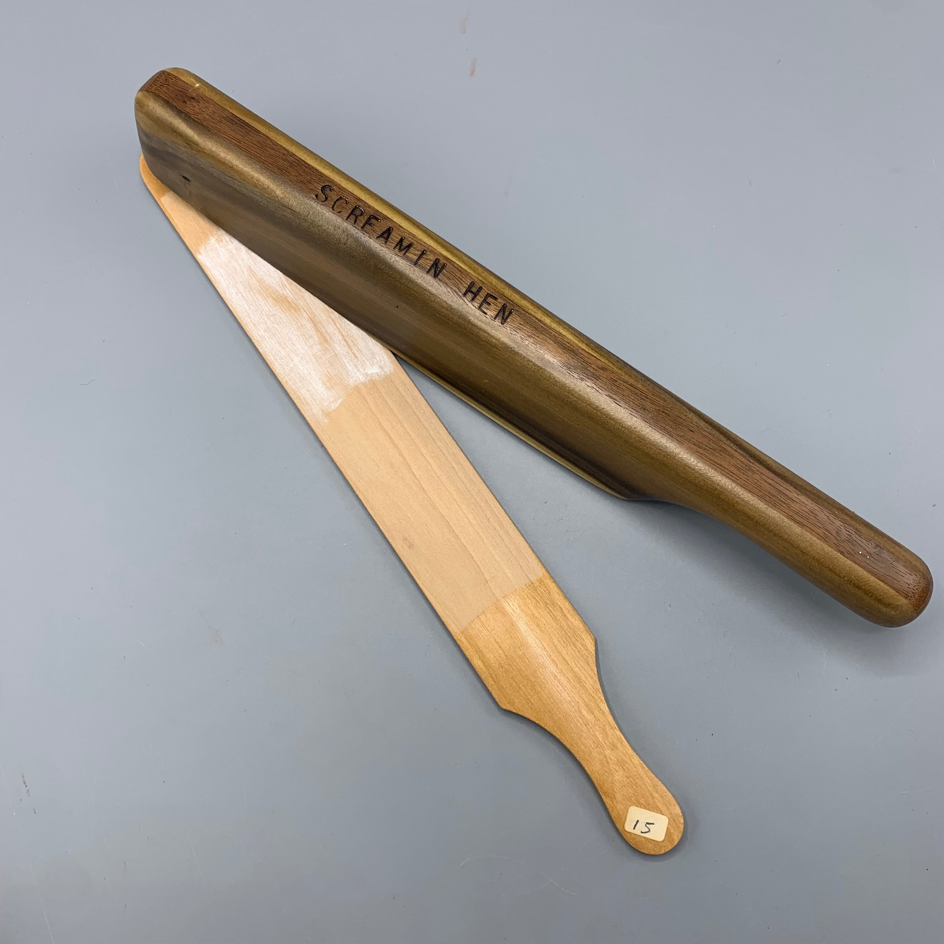 Doug Camp - Screamin Hen Box Call 2002 - Call No. 1056