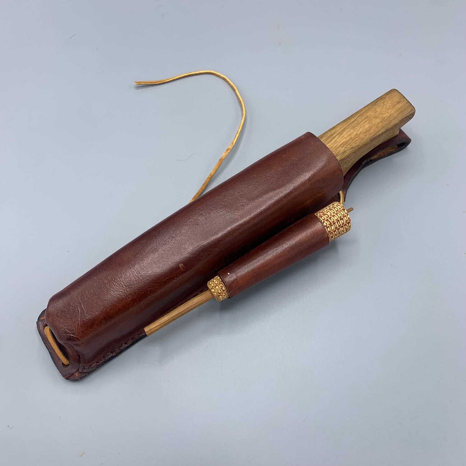 Neil Cost - Paddle Box Call w/ Leather Holster - Call No. 430